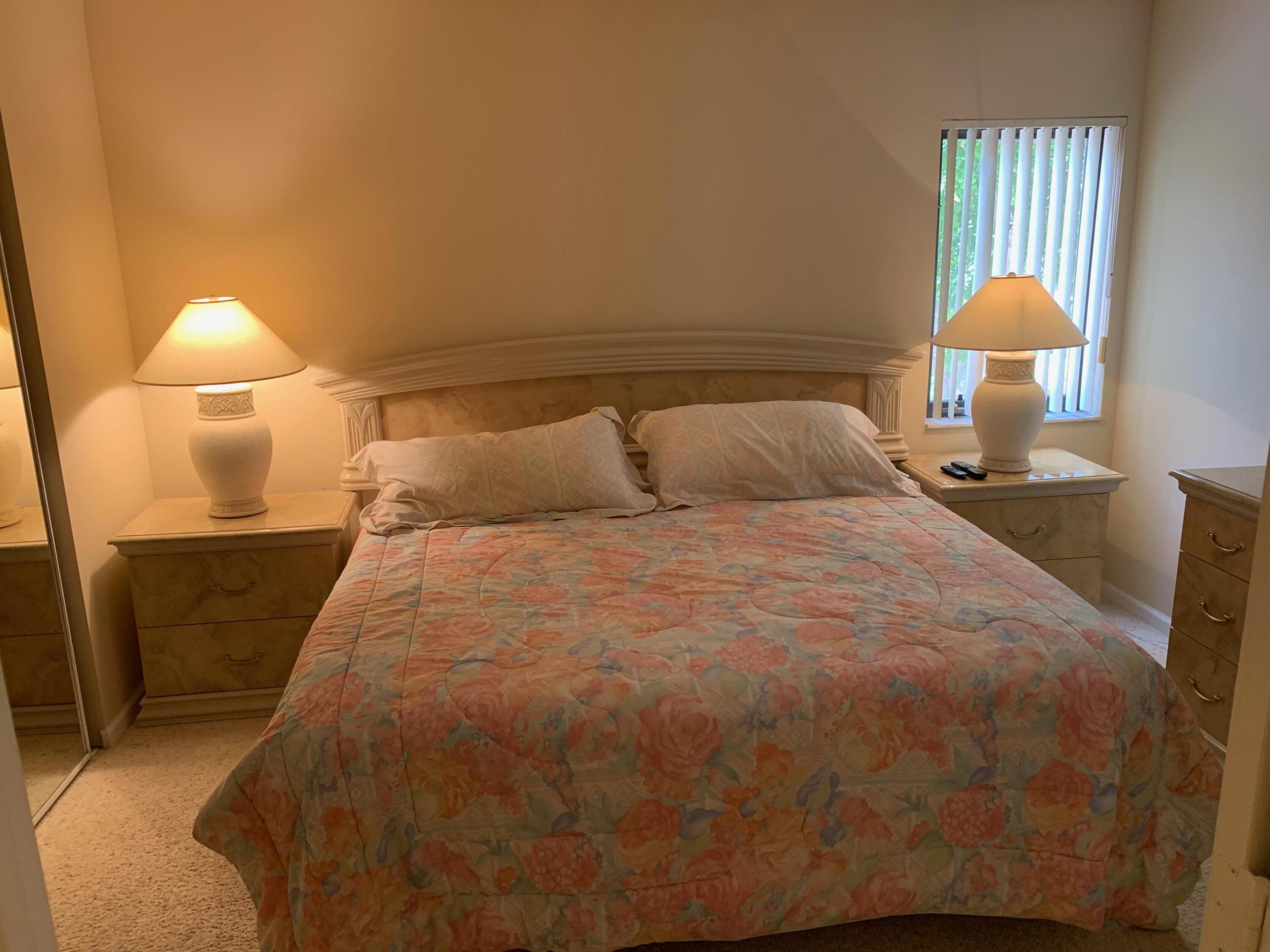 49 Uno Lago, Juno Beach FL 33408