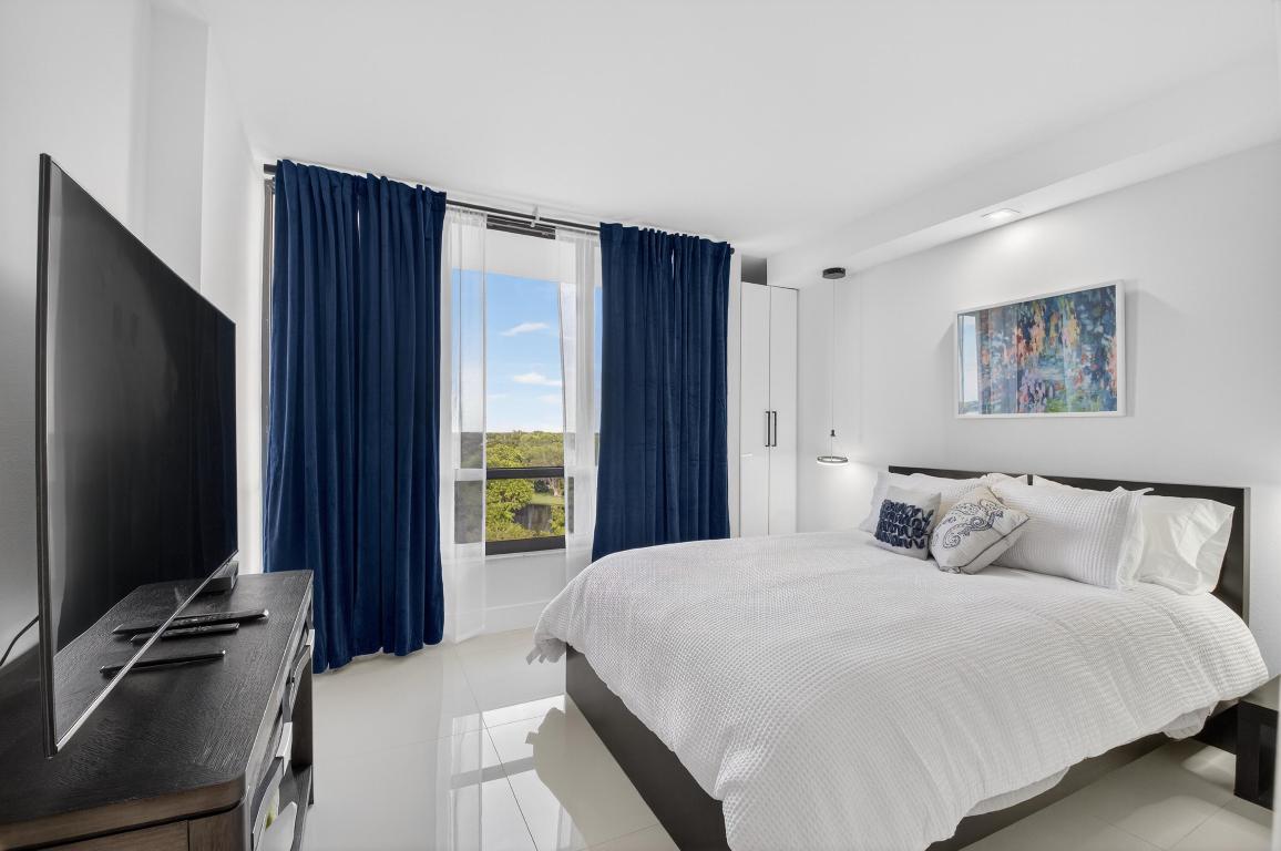 6815 Willow Wood #4083, Boca Raton FL 33434