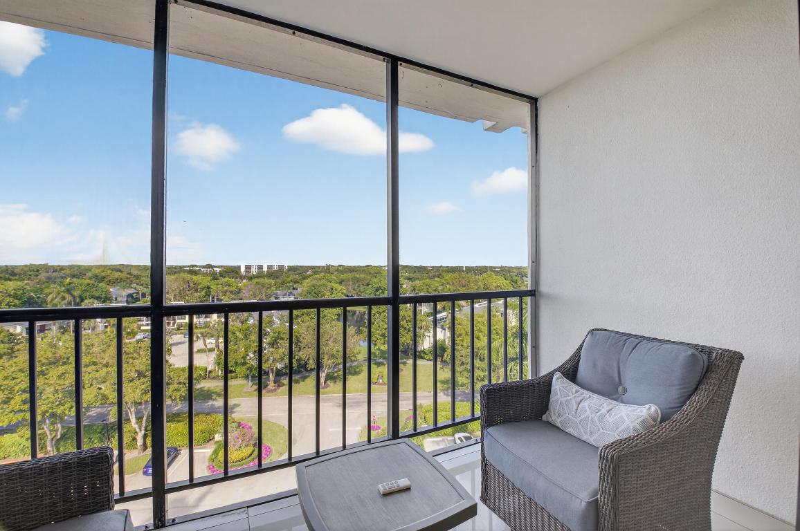 6815 Willow Wood #4083, Boca Raton FL 33434