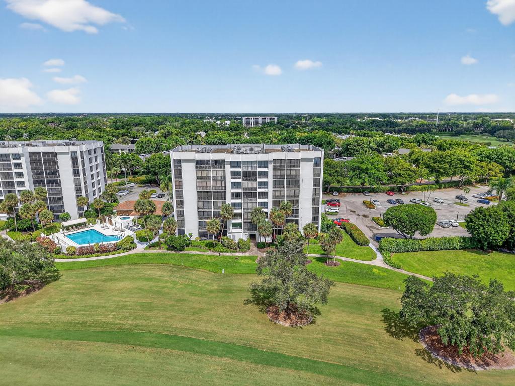 6815 Willow Wood #4083, Boca Raton FL 33434