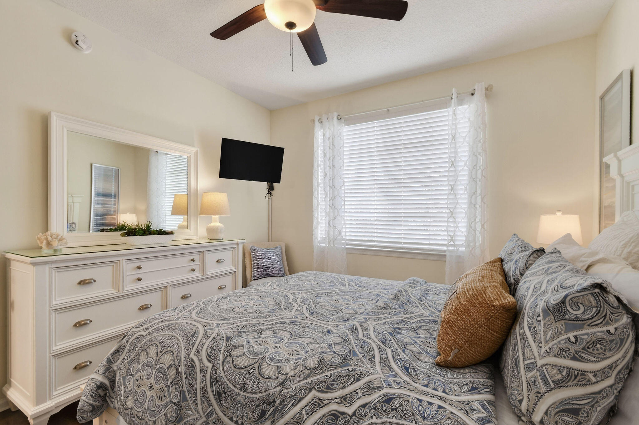 3202 Myrtlewood, Palm Beach Gardens FL 33418