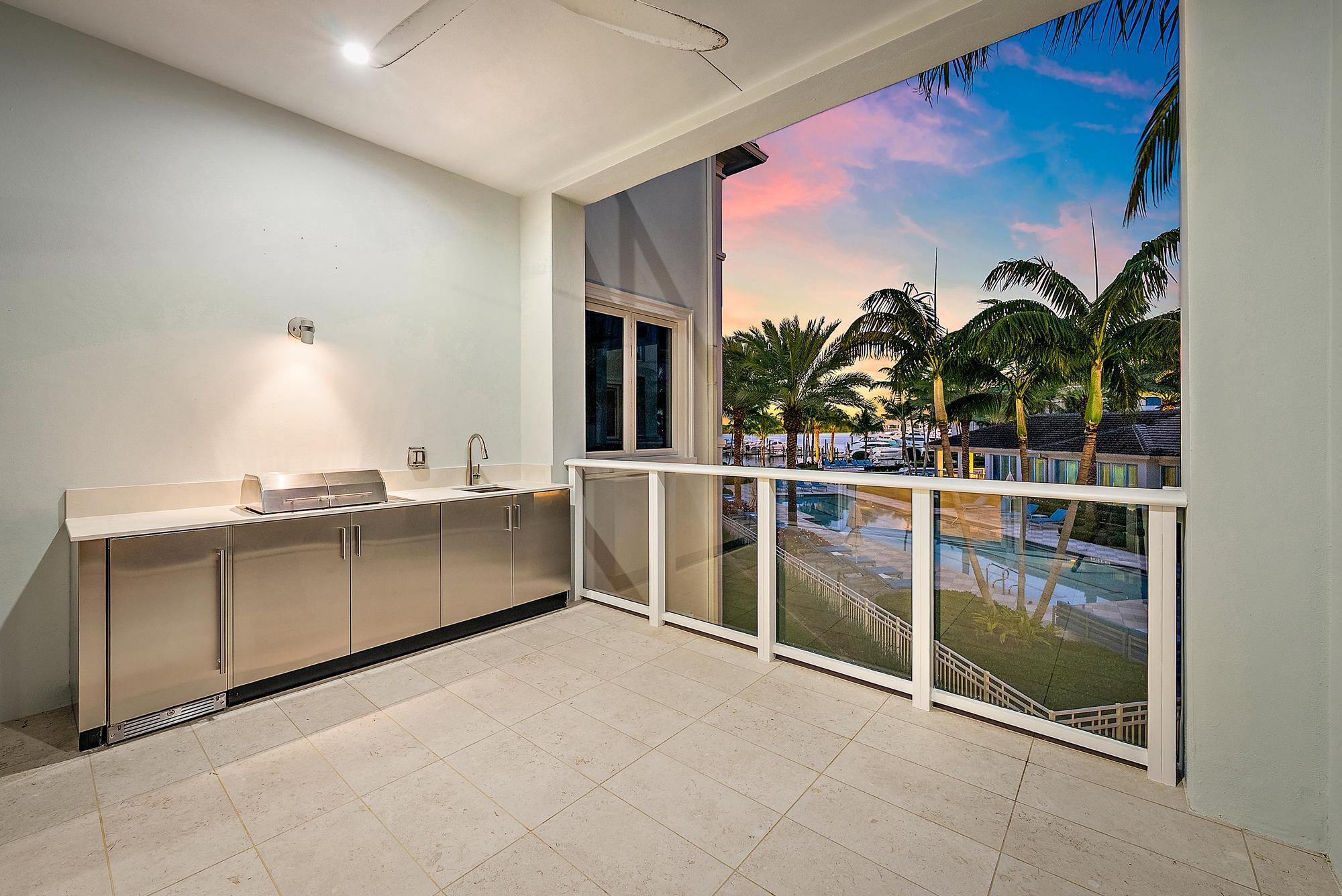 112 Water Club, North Palm Beach FL 33408