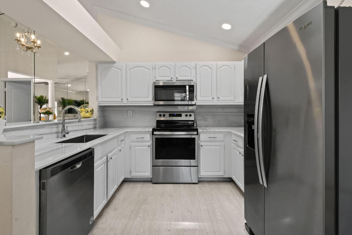 9293 Heathridge, West Palm Beach FL 33411