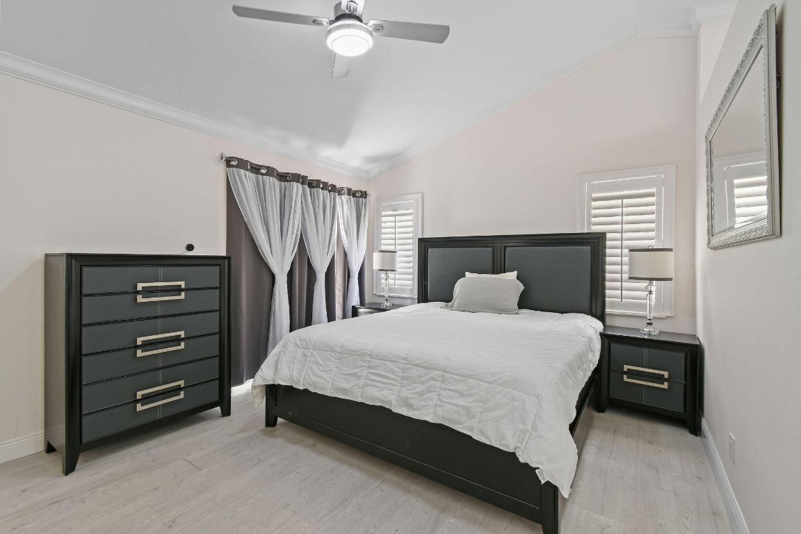 9293 Heathridge, West Palm Beach FL 33411
