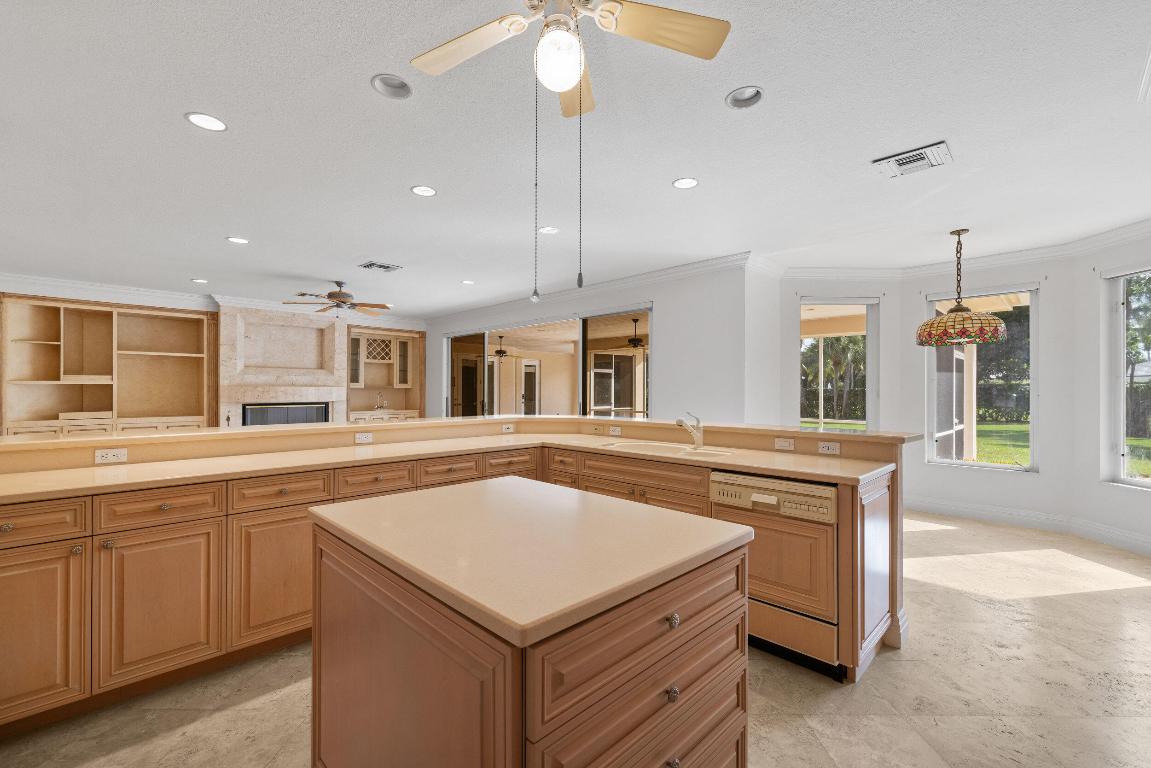 12312 Channel, North Palm Beach FL 33408