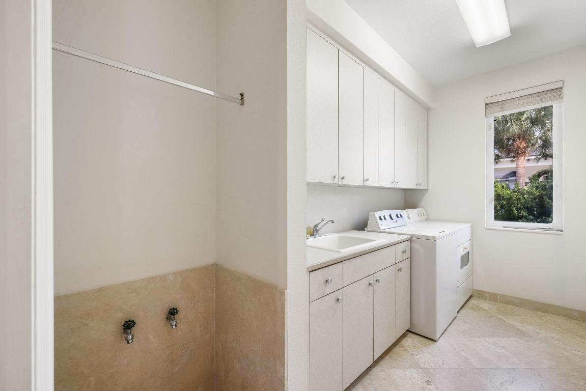 12312 Channel, North Palm Beach FL 33408