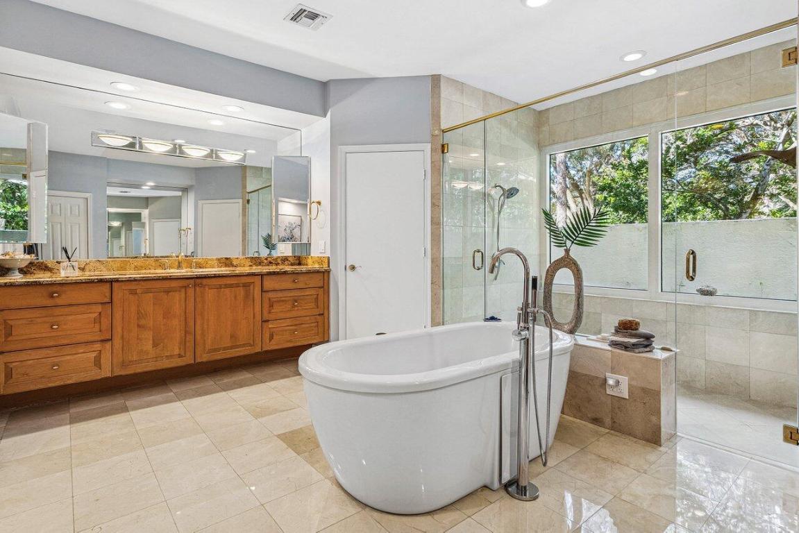 2450 NW 41st, Boca Raton FL 33431