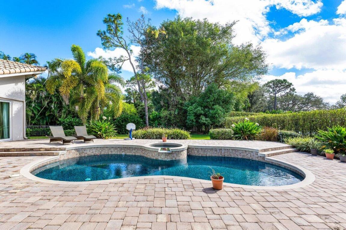 2450 NW 41st, Boca Raton FL 33431