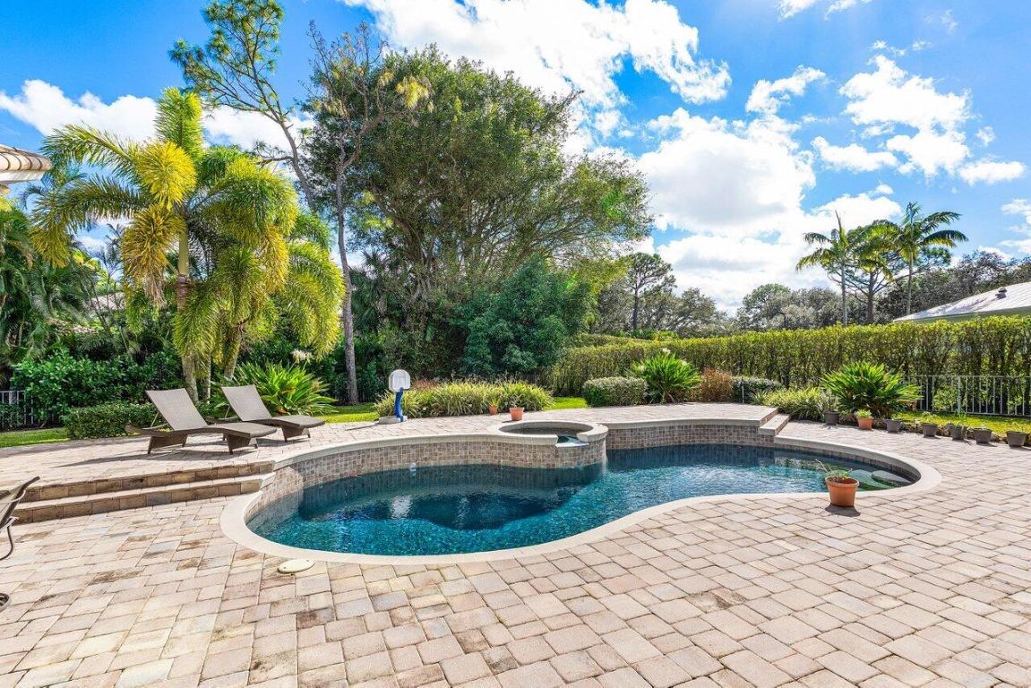2450 NW 41st, Boca Raton FL 33431