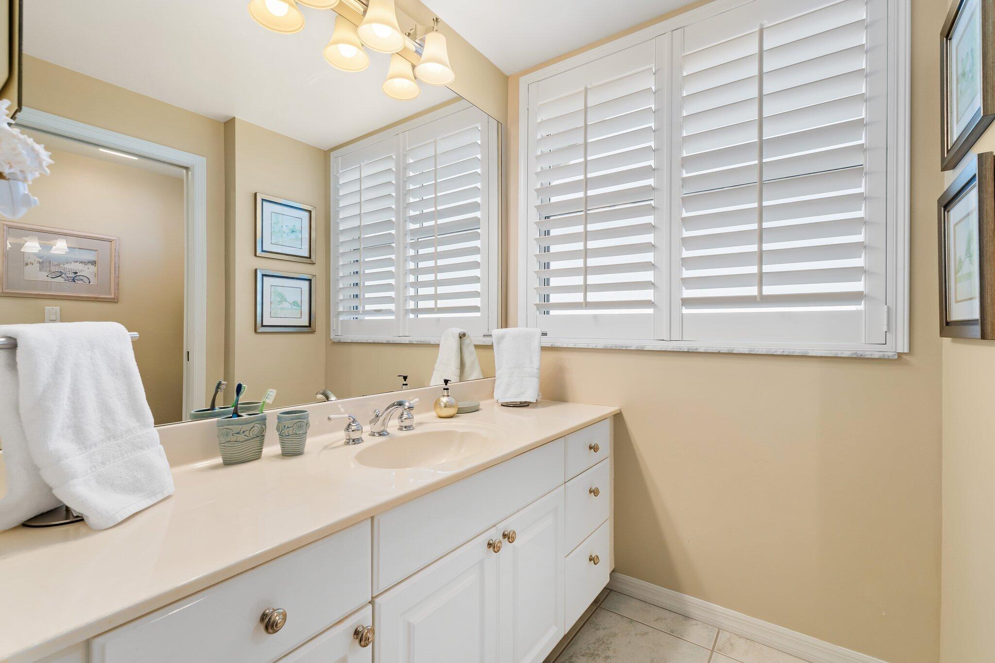 1660 S Hwy A1a #122, Jupiter FL 33477