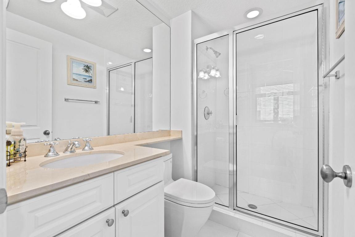 305 E Ocean #Th-7, Lantana FL 33462