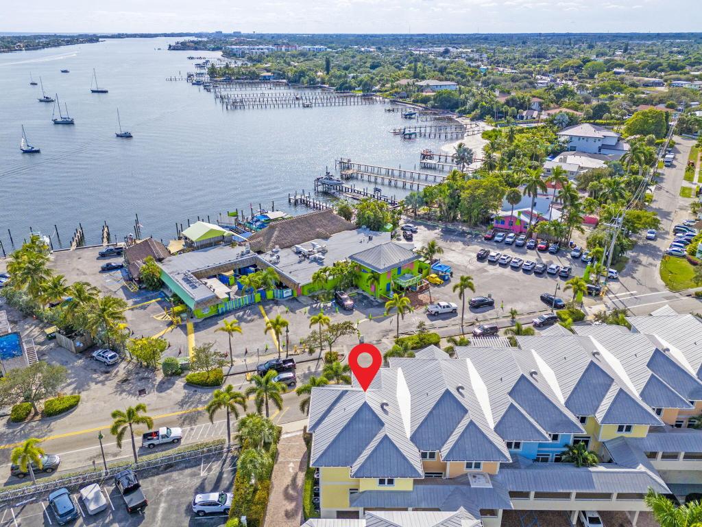 305 E Ocean #Th-7, Lantana FL 33462