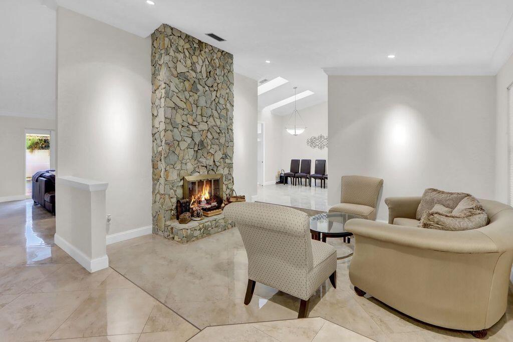 2665 NW 41st, Boca Raton FL 33434