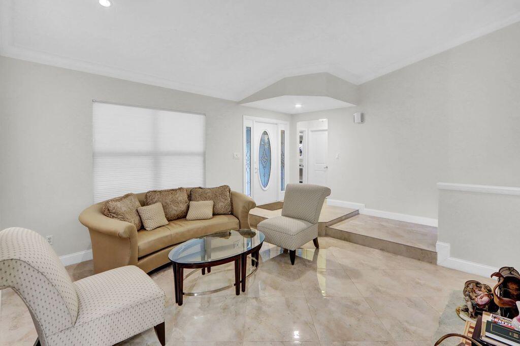 2665 NW 41st, Boca Raton FL 33434