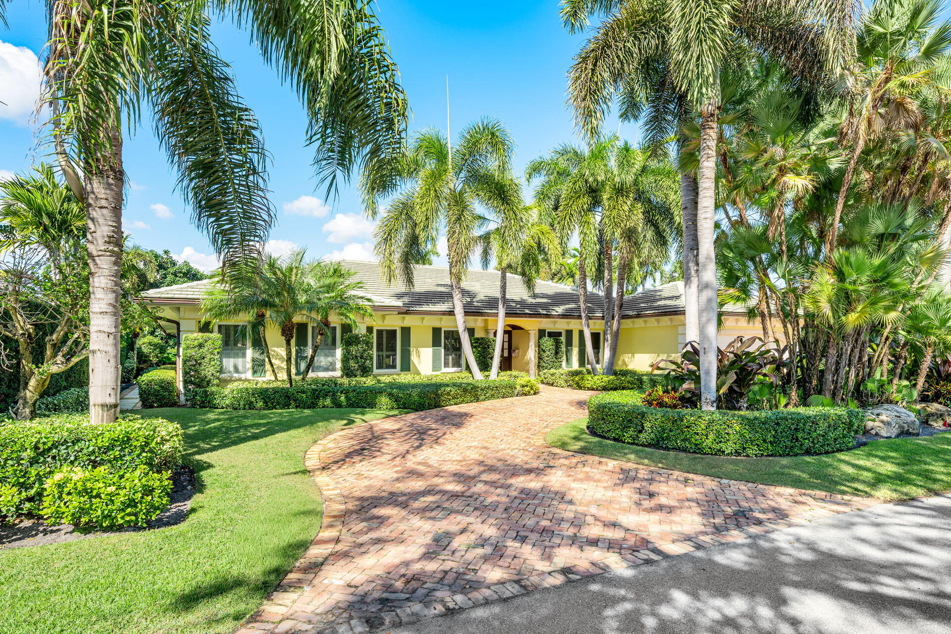 1851 Thatch Palm, Boca Raton FL 33432