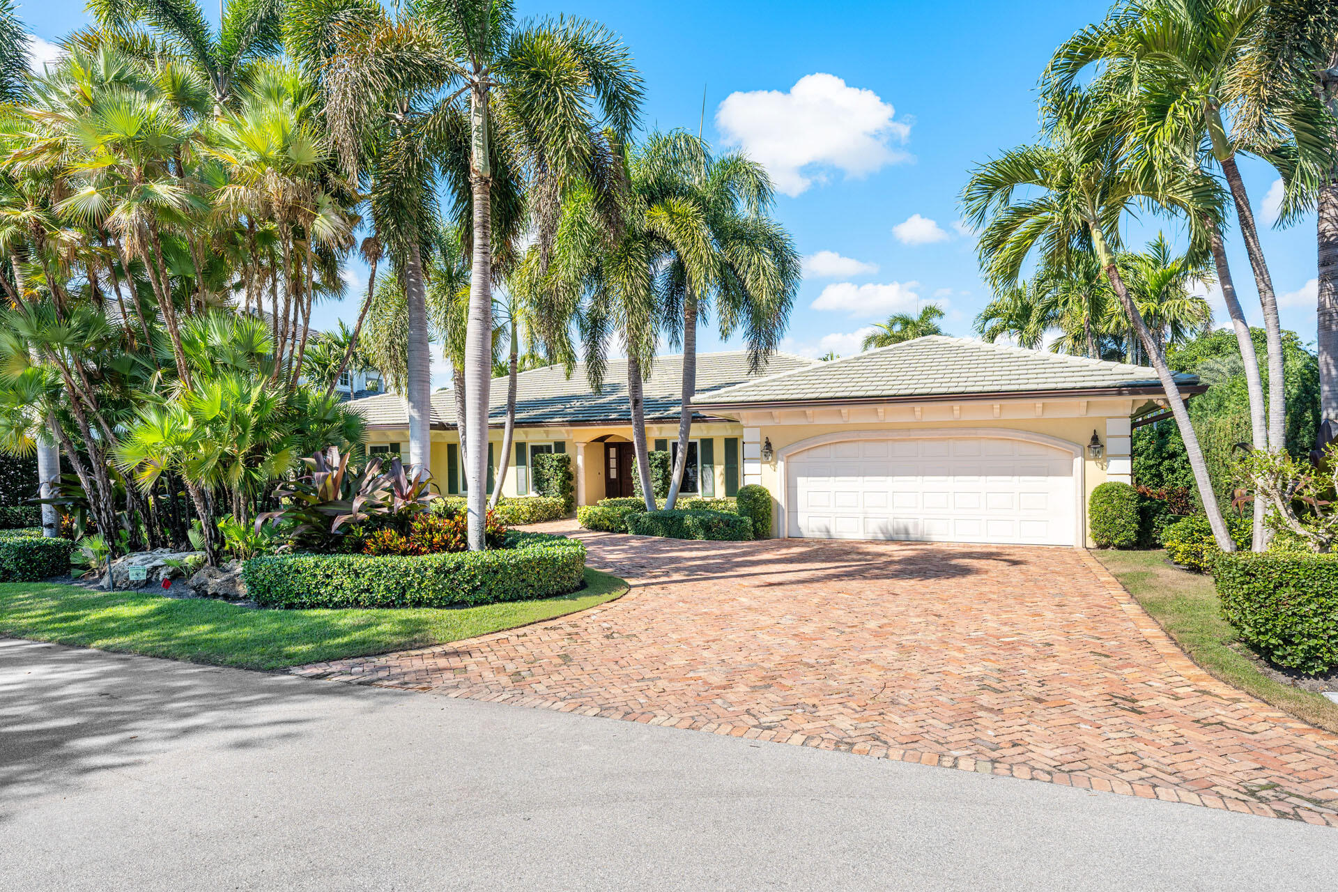 1851 Thatch Palm, Boca Raton FL 33432