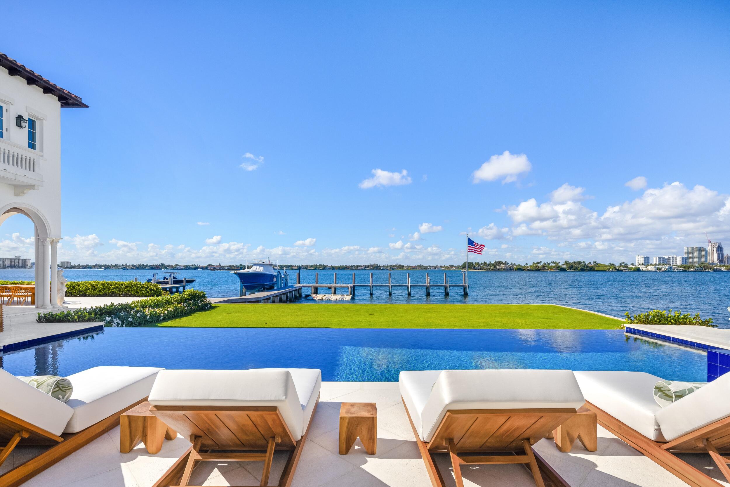 800 S County, Palm Beach FL 33480