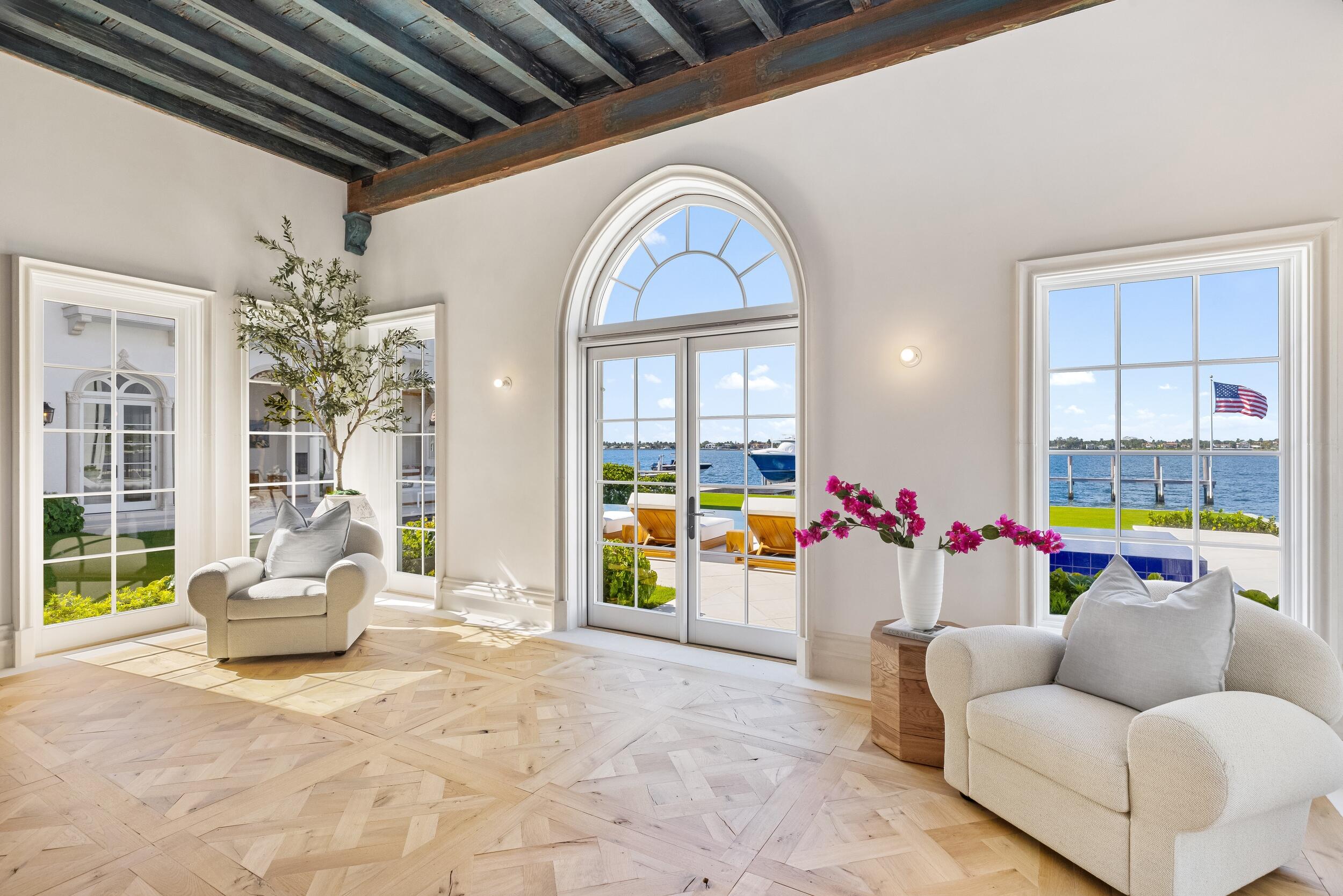 800 S County, Palm Beach FL 33480