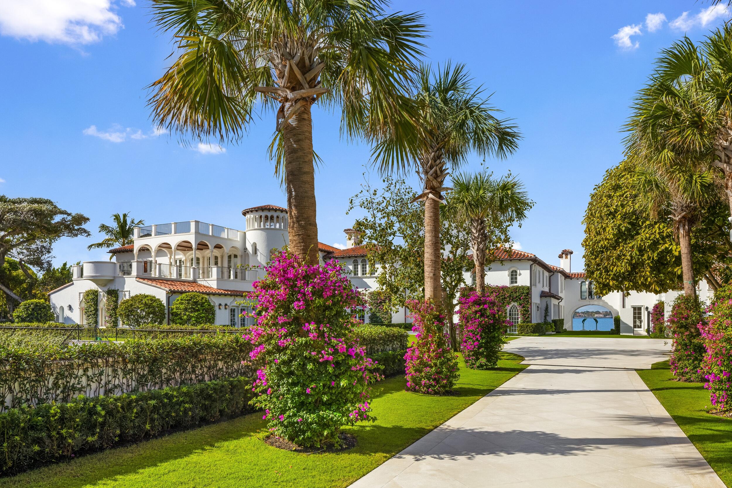 800 S County, Palm Beach FL 33480