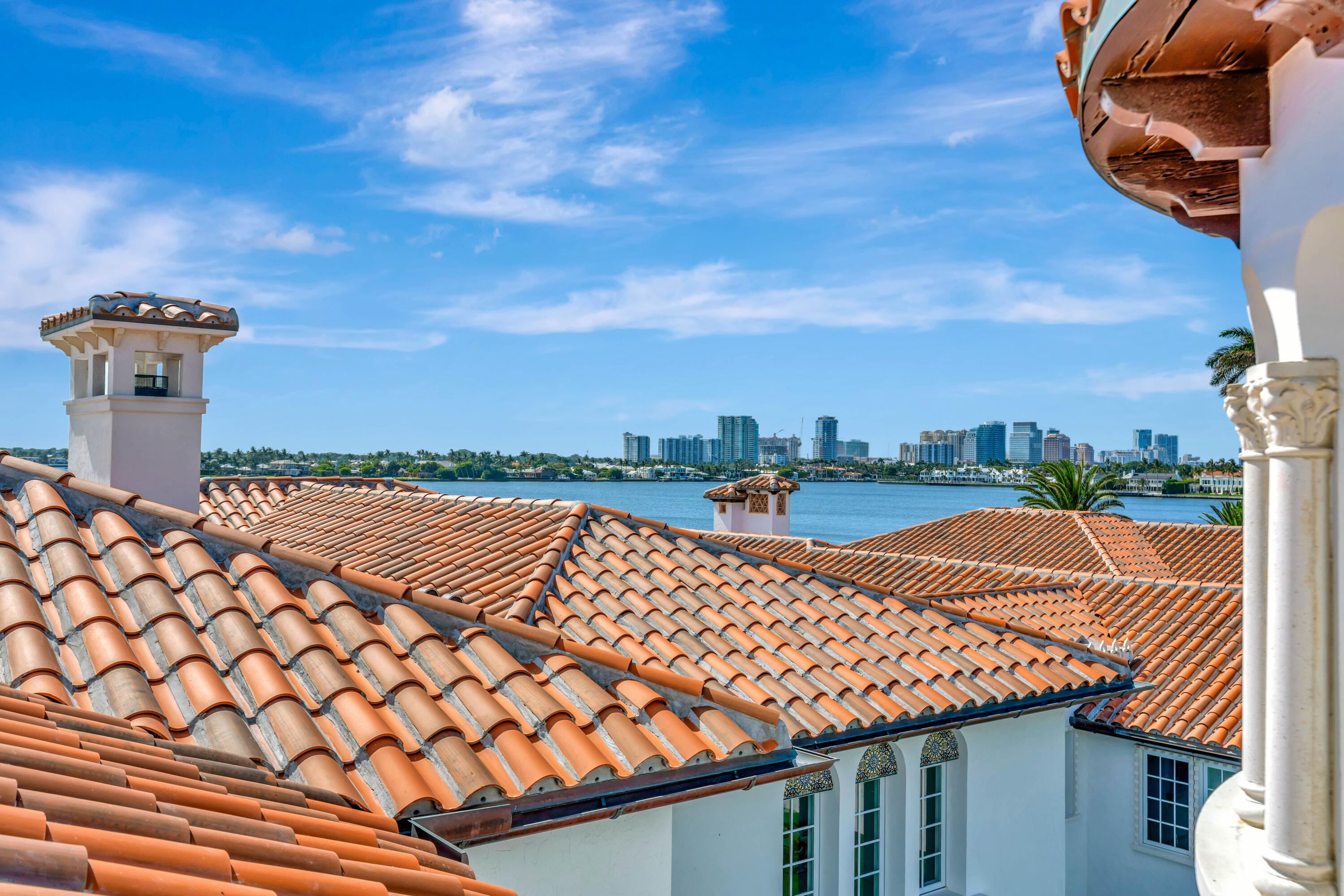800 S County, Palm Beach FL 33480
