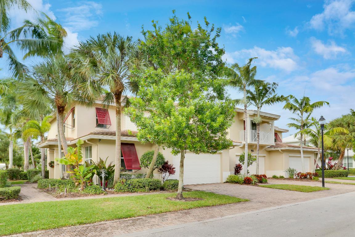 1083 Piccadilly, Palm Beach Gardens FL 33418