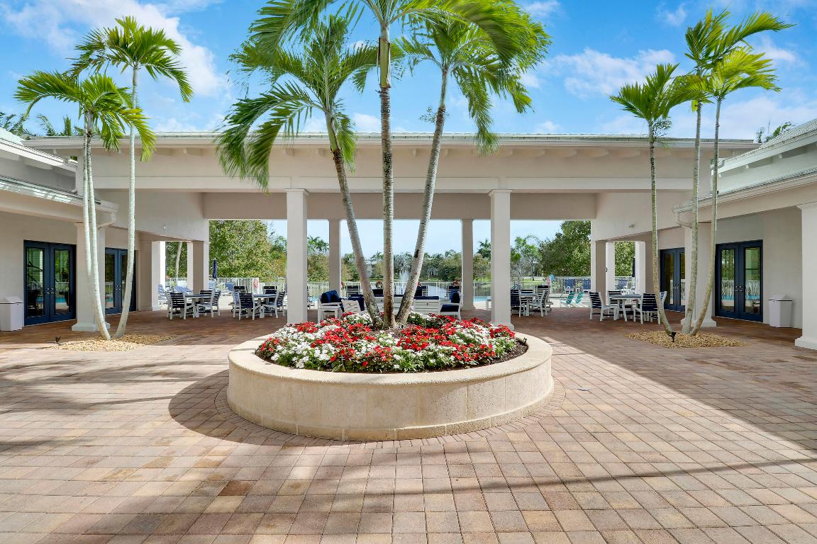 1083 Piccadilly, Palm Beach Gardens FL 33418