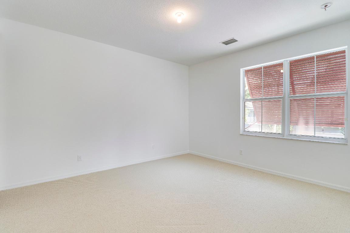 1083 Piccadilly, Palm Beach Gardens FL 33418