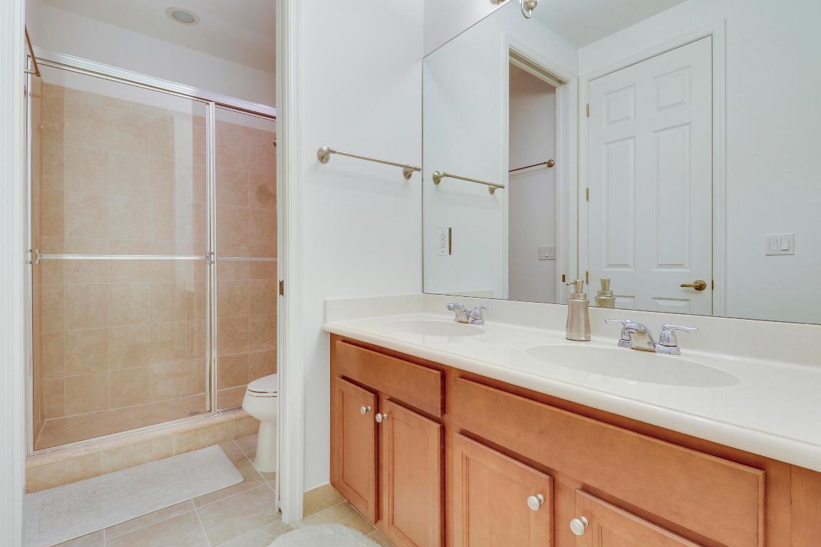 1083 Piccadilly, Palm Beach Gardens FL 33418