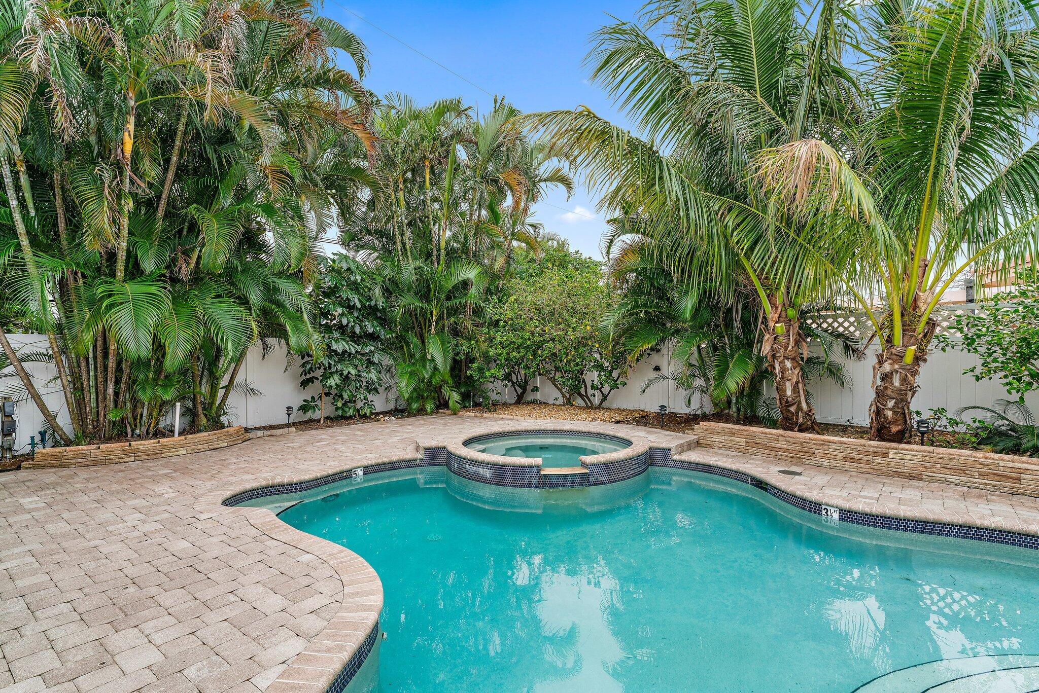 460 Sunrise, Juno Beach FL 33408