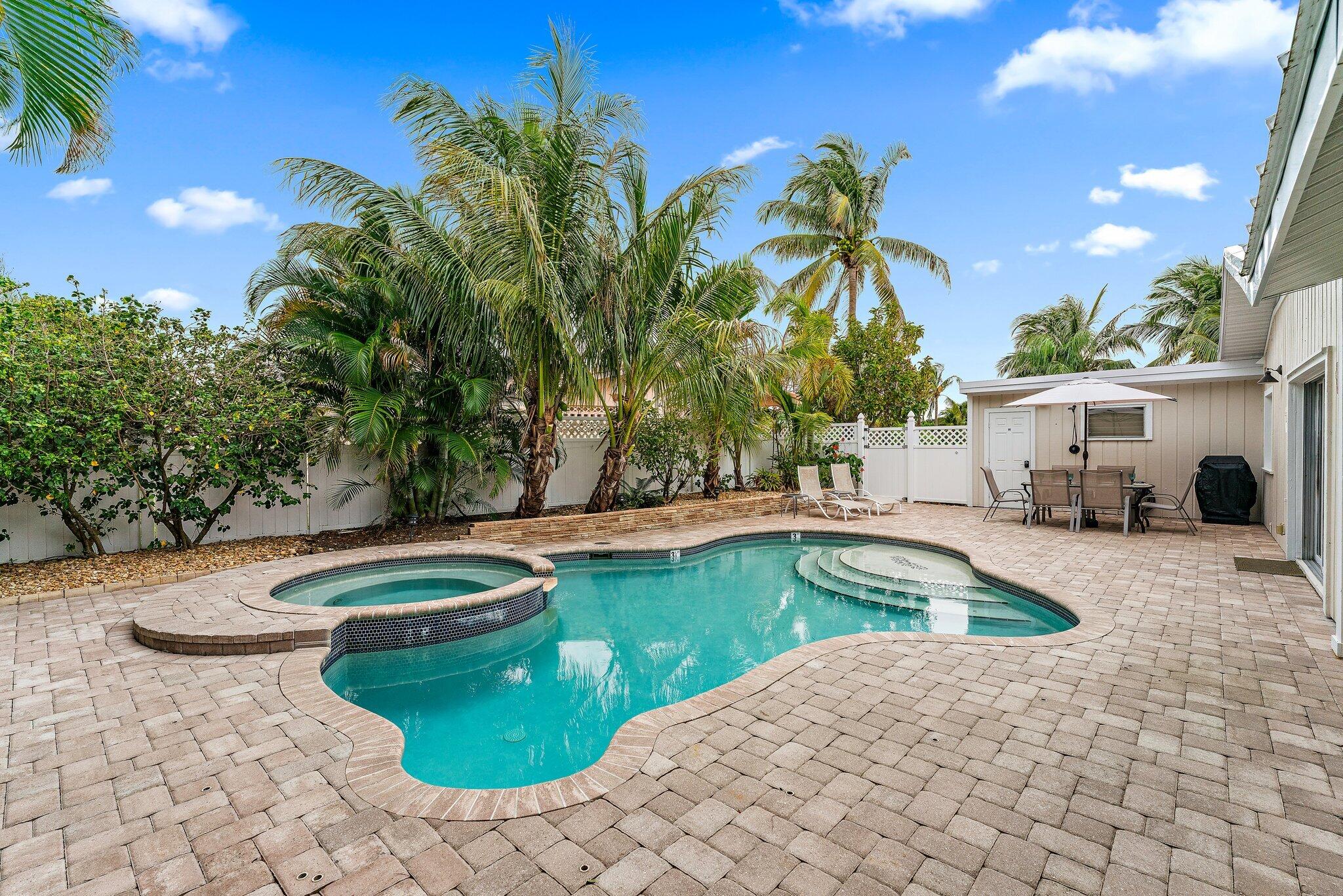 460 Sunrise, Juno Beach FL 33408