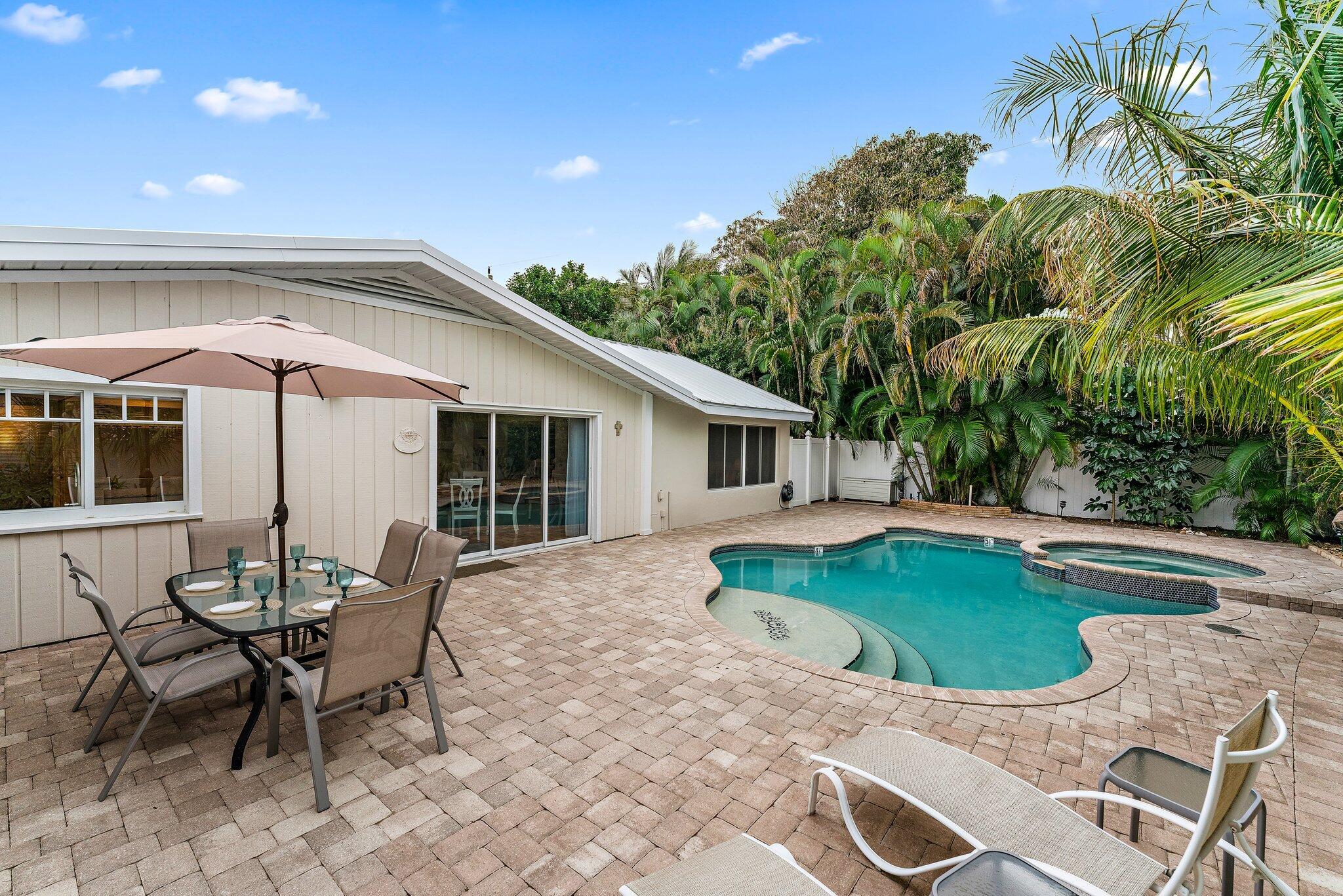 460 Sunrise, Juno Beach FL 33408