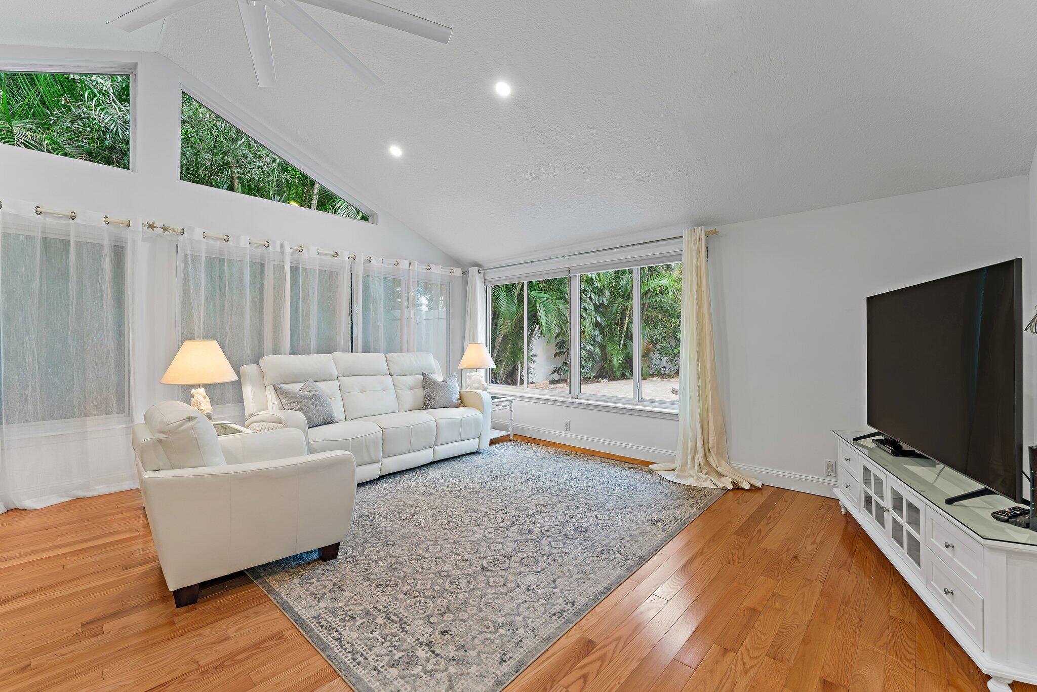 460 Sunrise, Juno Beach FL 33408