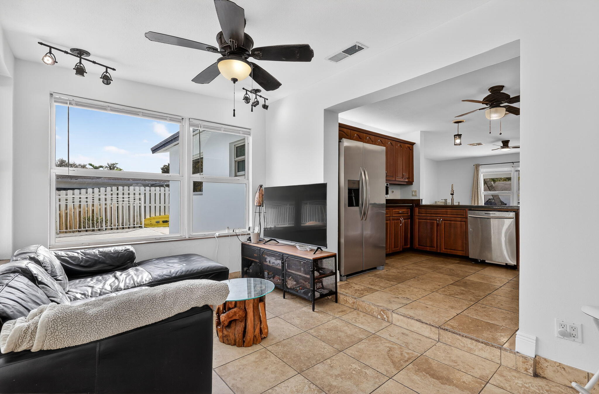 4540 SW 28th, Dania Beach FL 33312