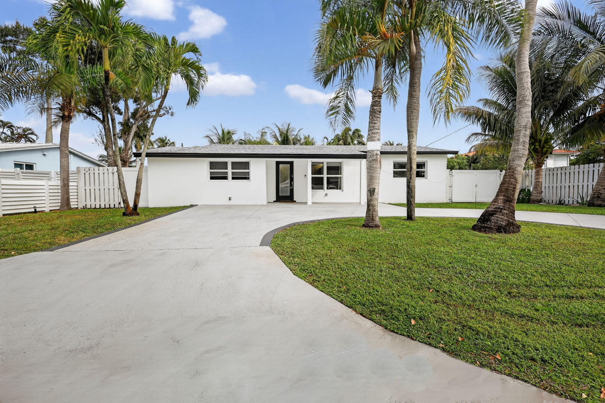 4540 SW 28th, Dania Beach FL 33312