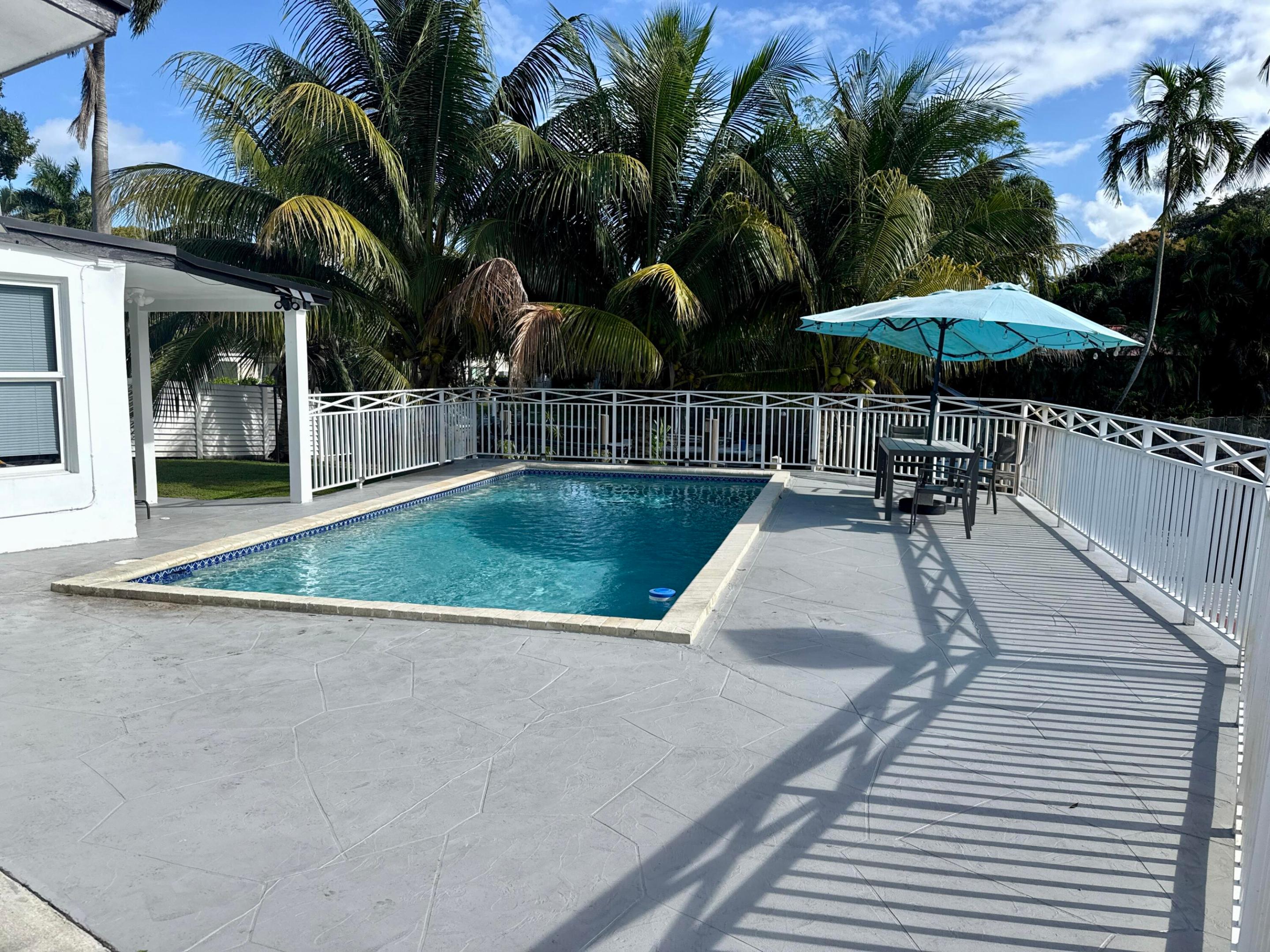 4540 SW 28th, Dania Beach FL 33312