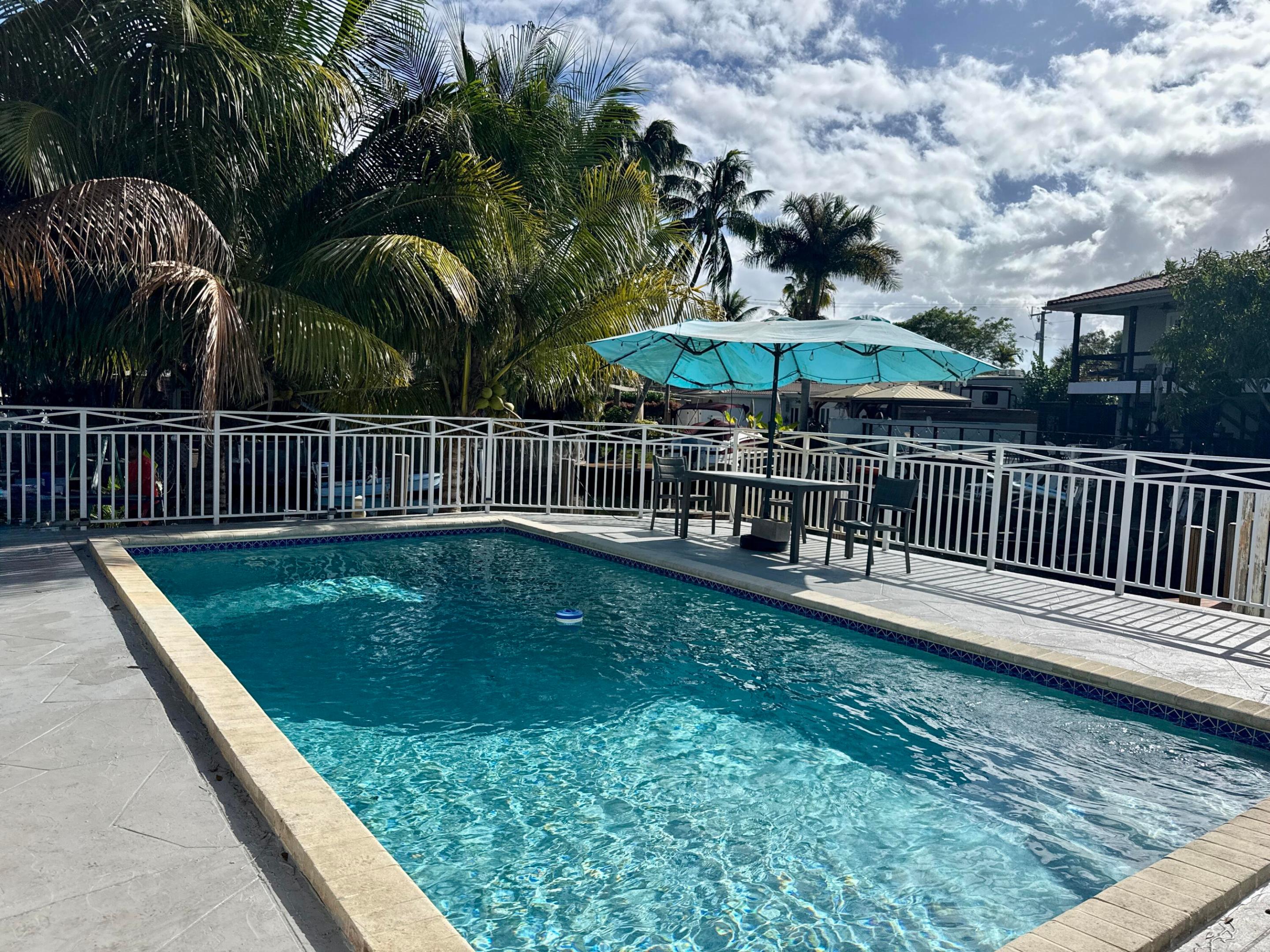 4540 SW 28th, Dania Beach FL 33312