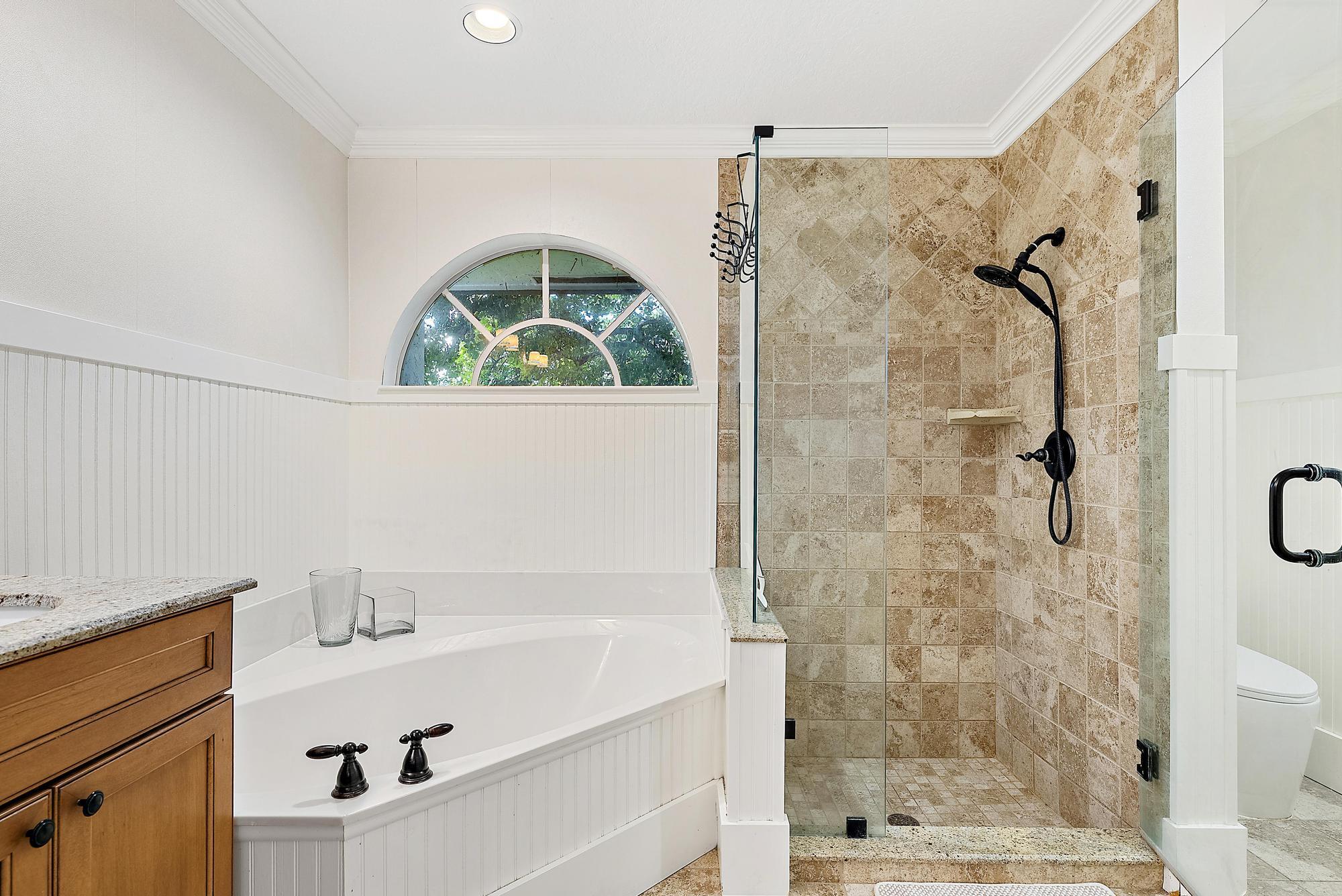 542 N Cypress, Tequesta FL 33469