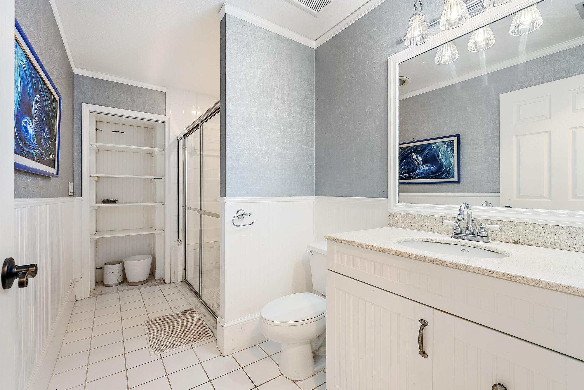 542 N Cypress, Tequesta FL 33469