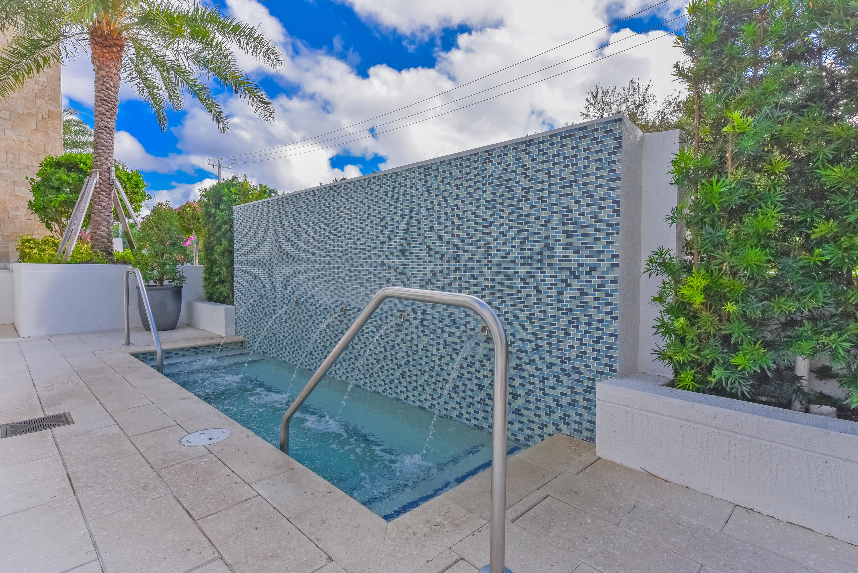 485 E Royal Palm #403, Boca Raton FL 33432