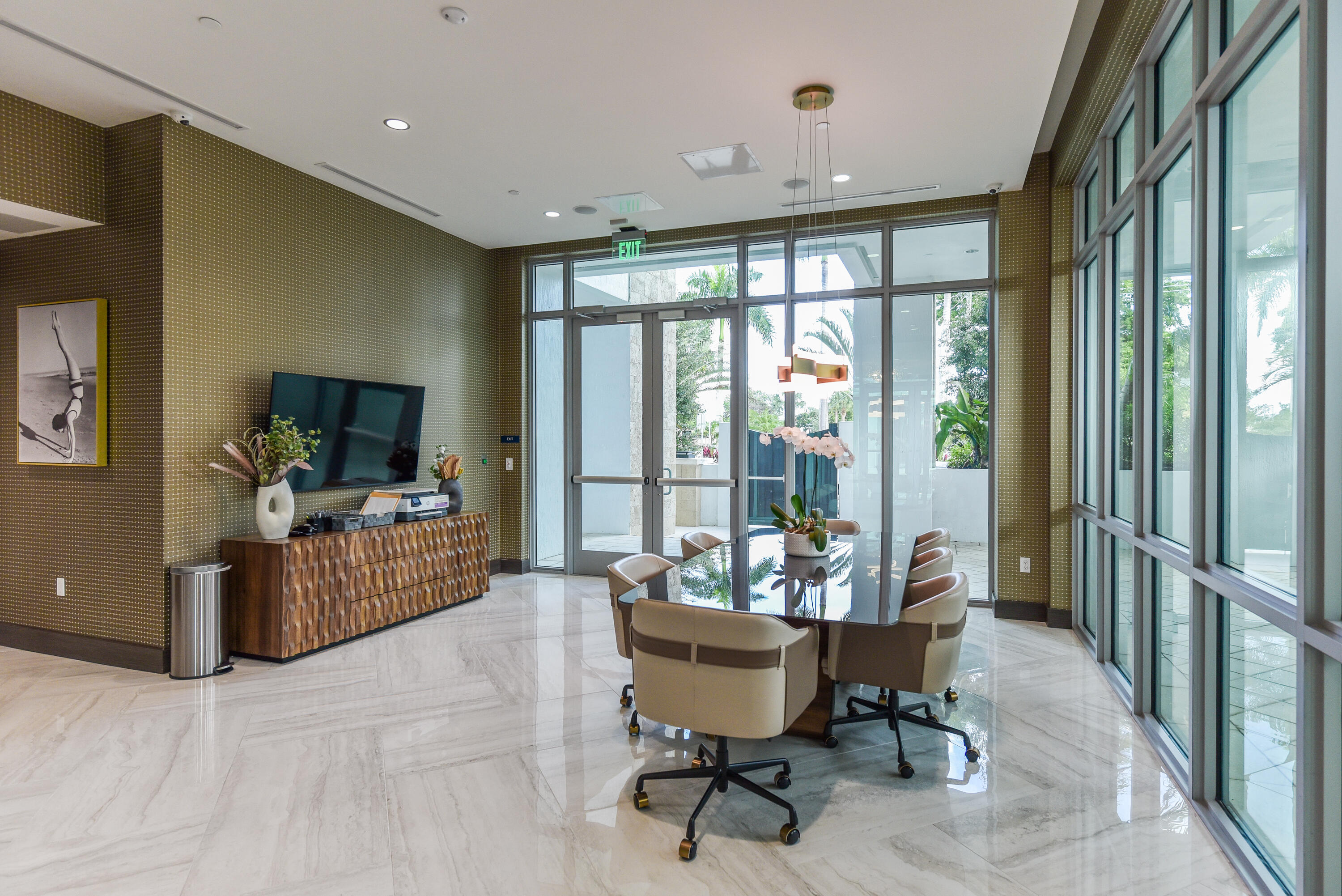 485 E Royal Palm #403, Boca Raton FL 33432