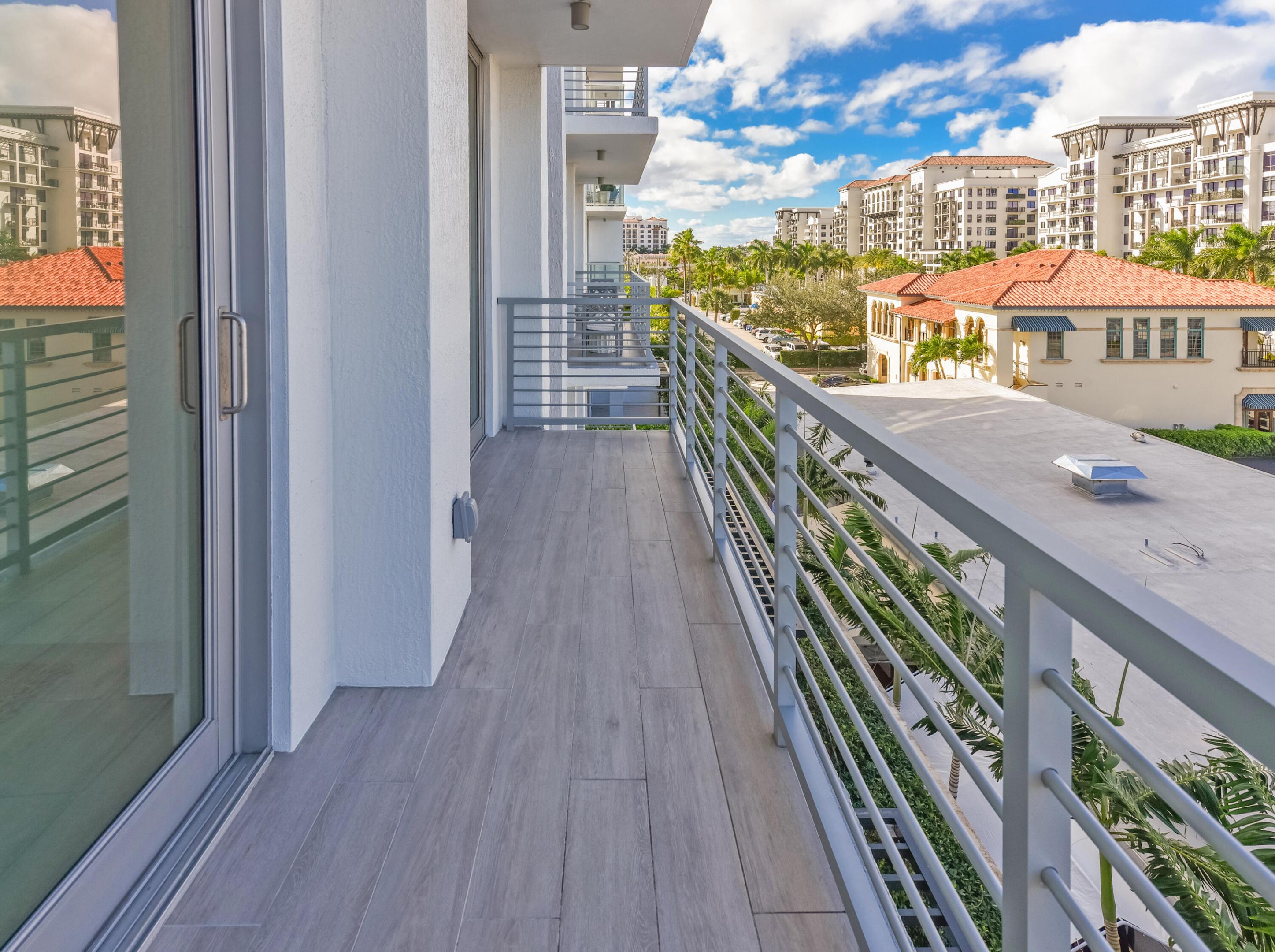 485 E Royal Palm #403, Boca Raton FL 33432