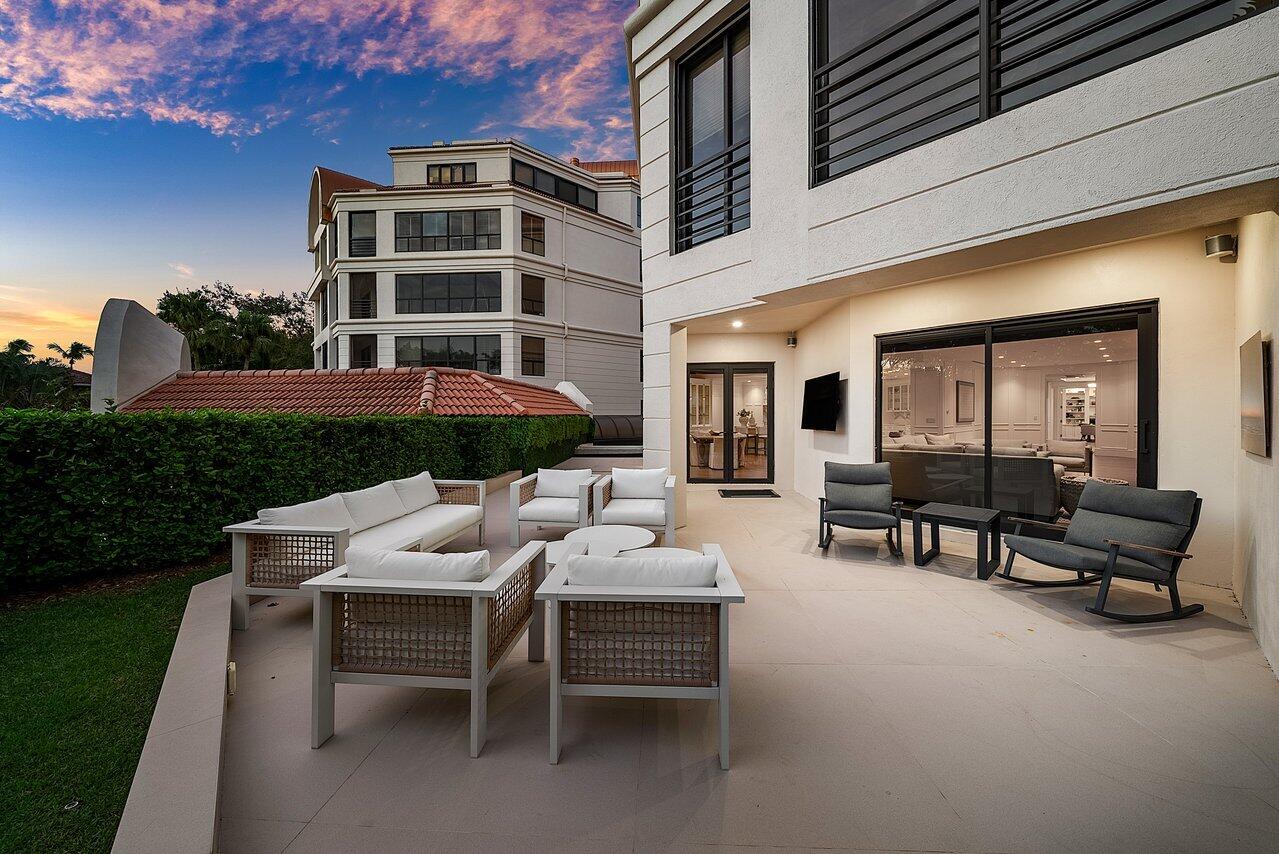 7383 Orangewood #501, Boca Raton FL 33433