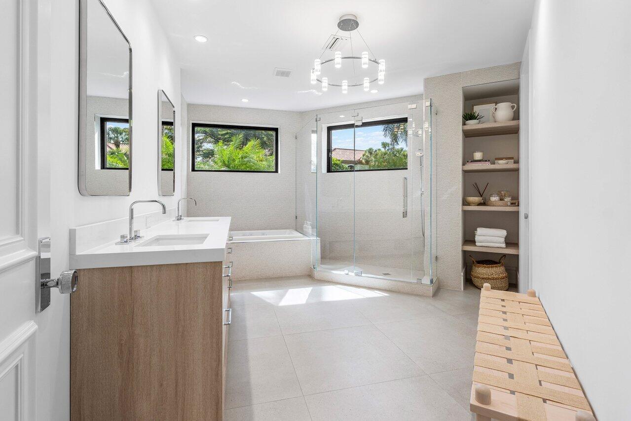 7383 Orangewood #501, Boca Raton FL 33433