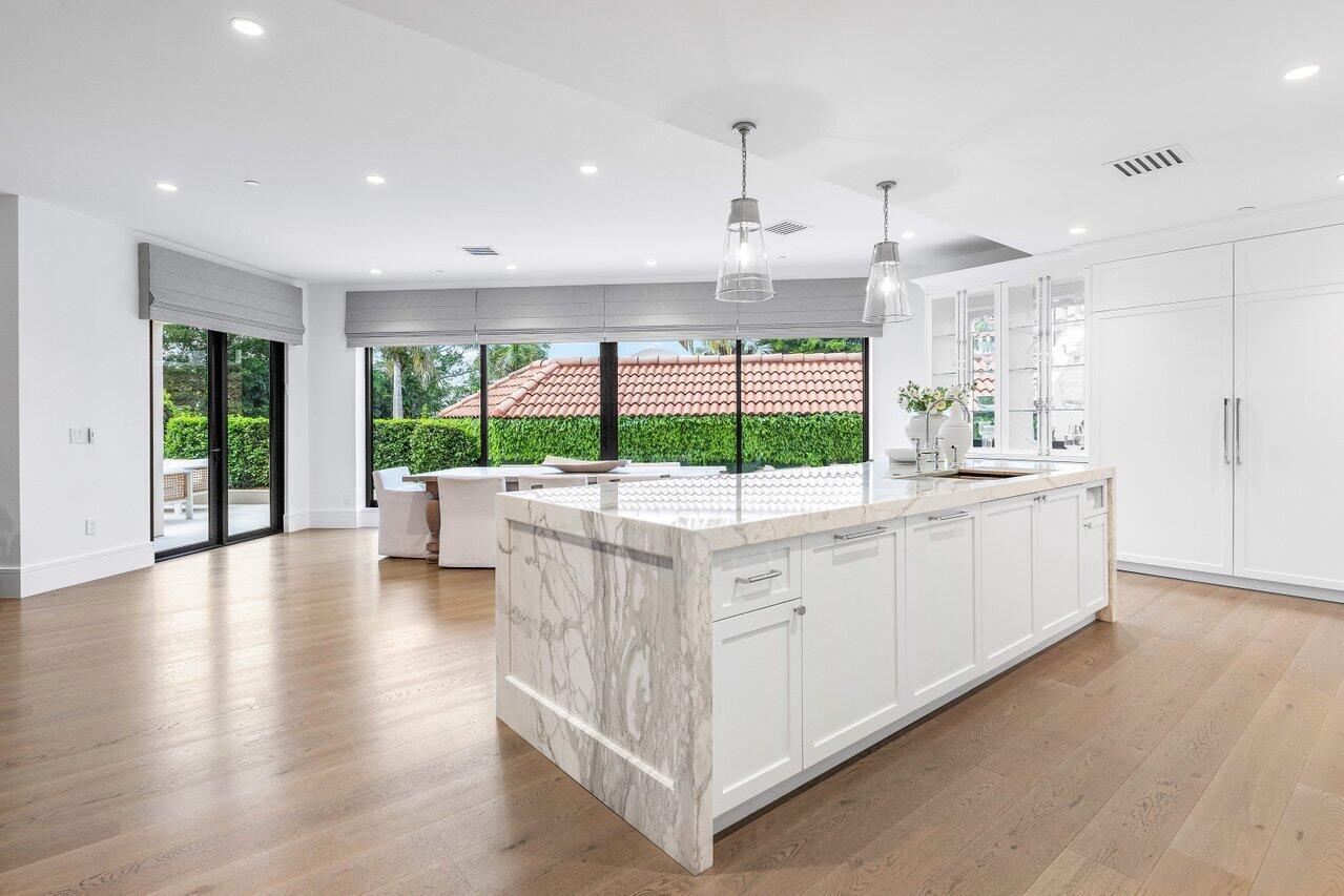 7383 Orangewood #501, Boca Raton FL 33433