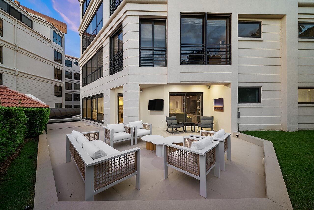 7383 Orangewood #501, Boca Raton FL 33433