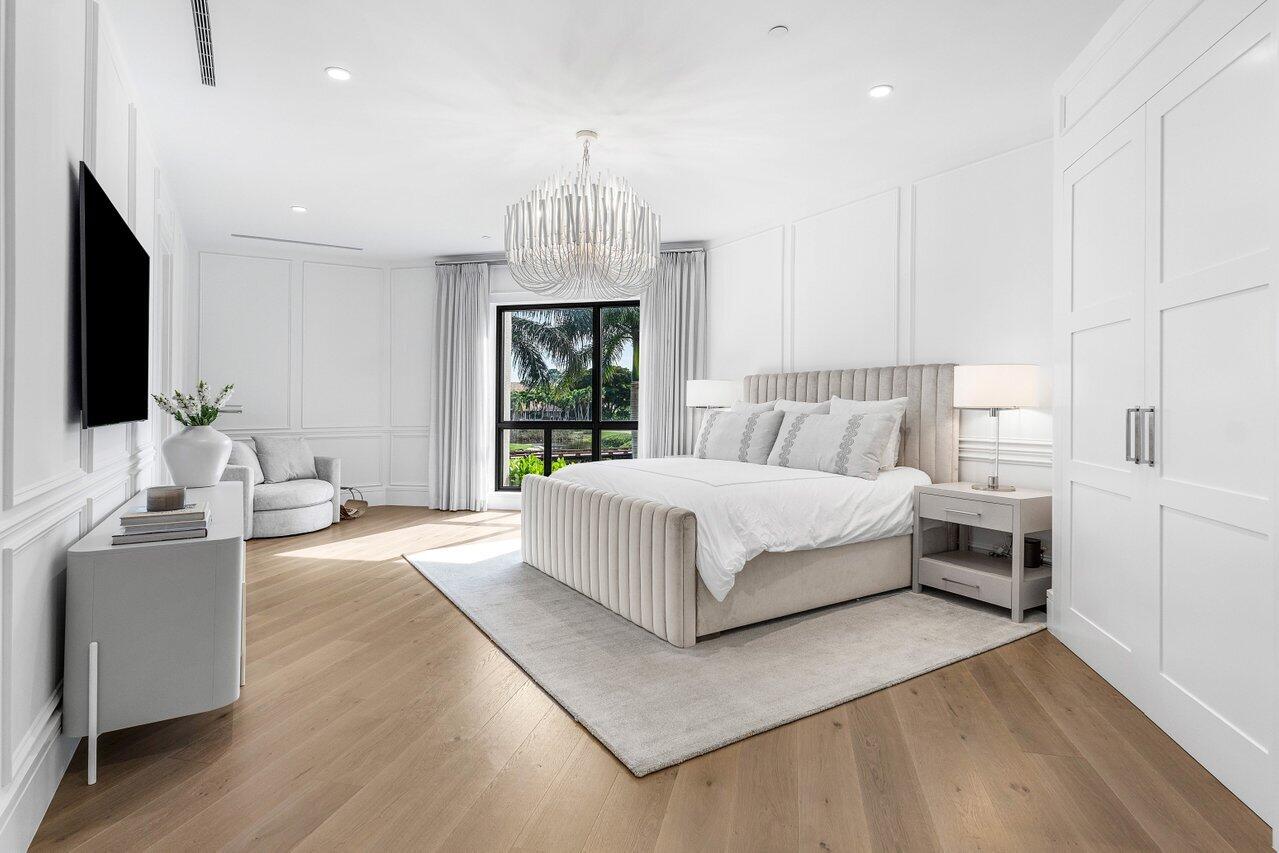 7383 Orangewood #501, Boca Raton FL 33433