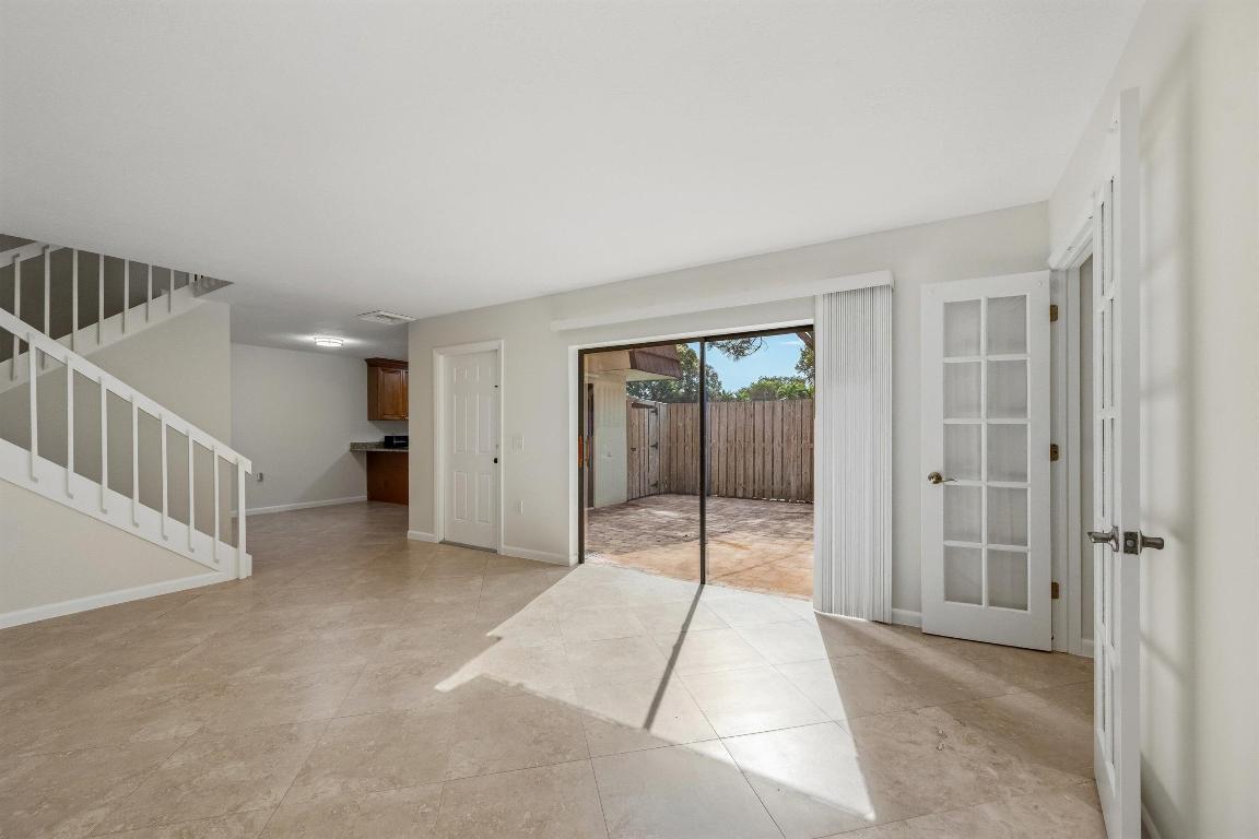 1907 19th, Palm Beach Gardens FL 33418