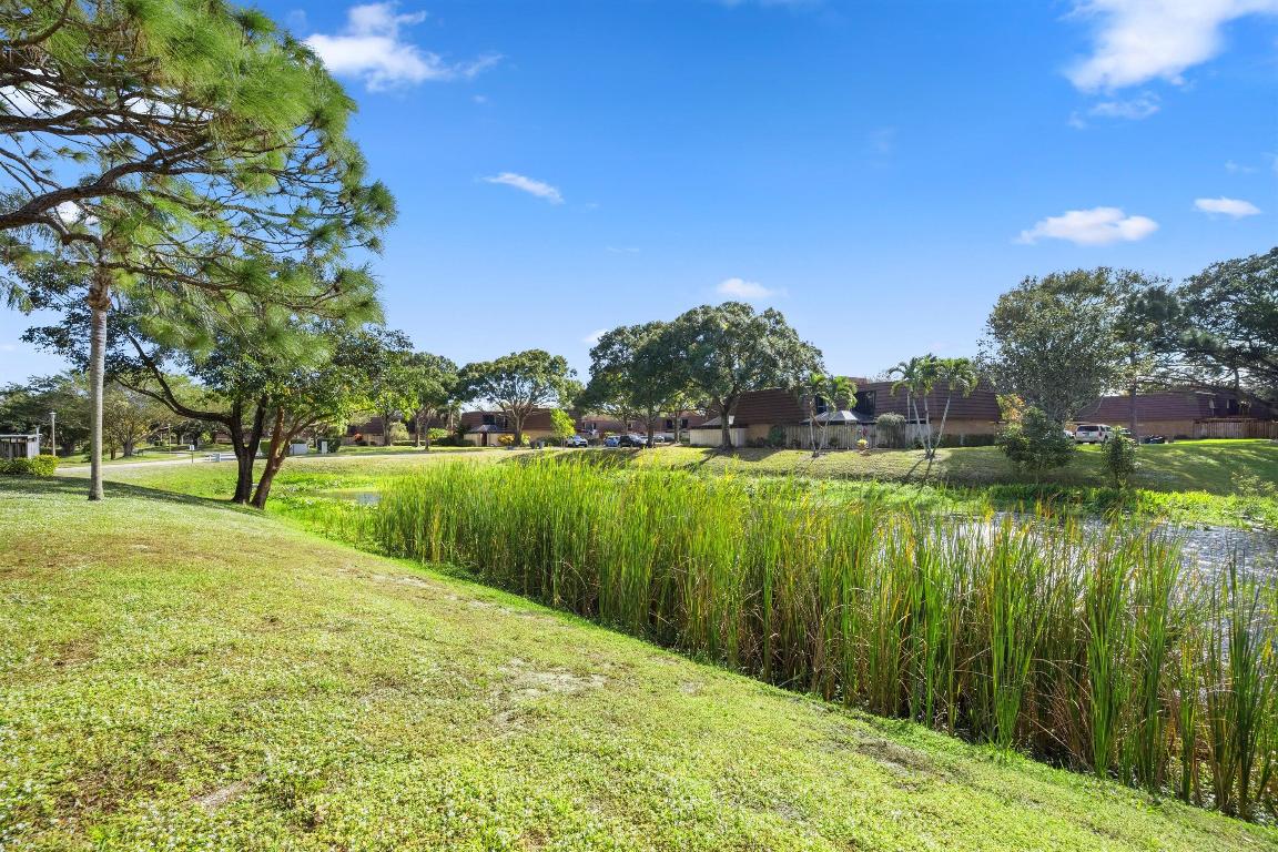 1907 19th, Palm Beach Gardens FL 33418
