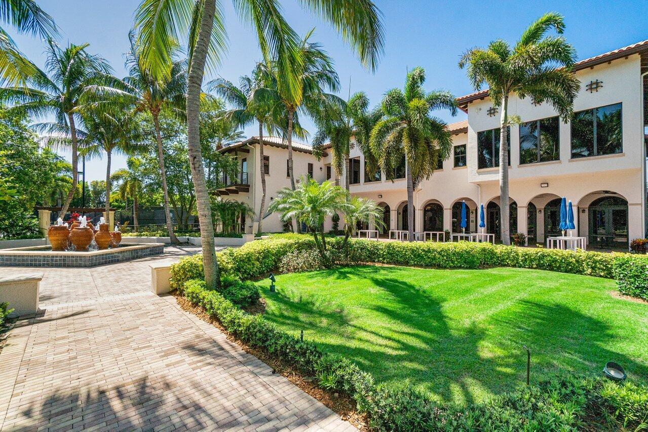 17602 Middle Lake, Boca Raton FL 33496