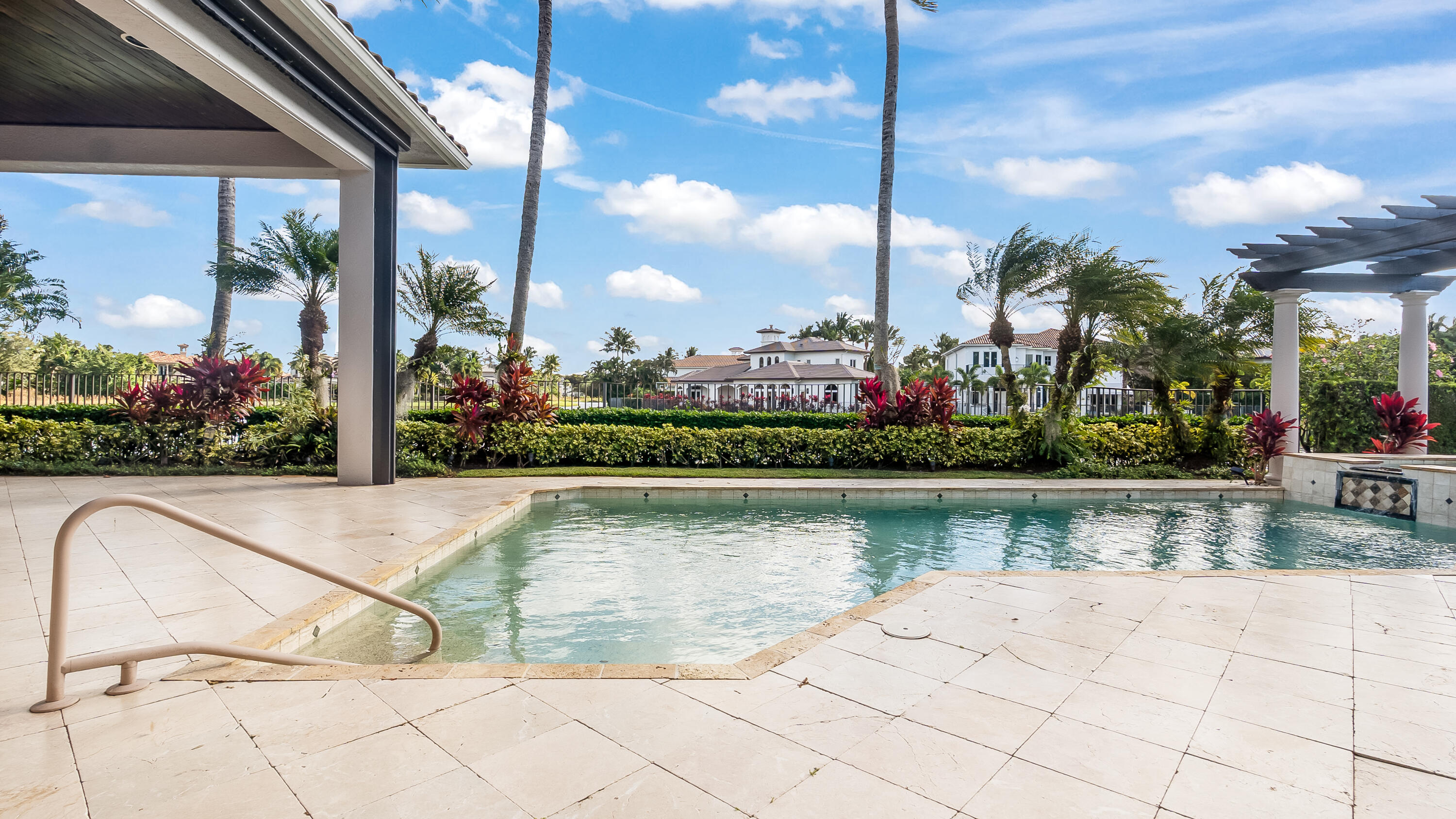 17602 Middle Lake, Boca Raton FL 33496